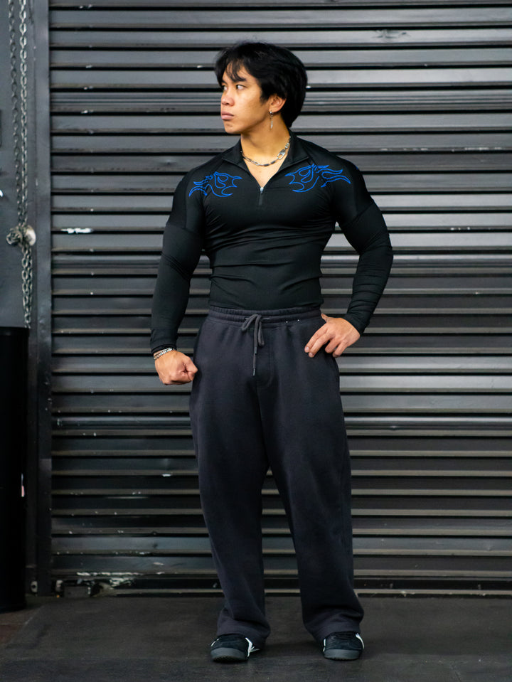 Nine Worlds Compression Quarter Zip Black