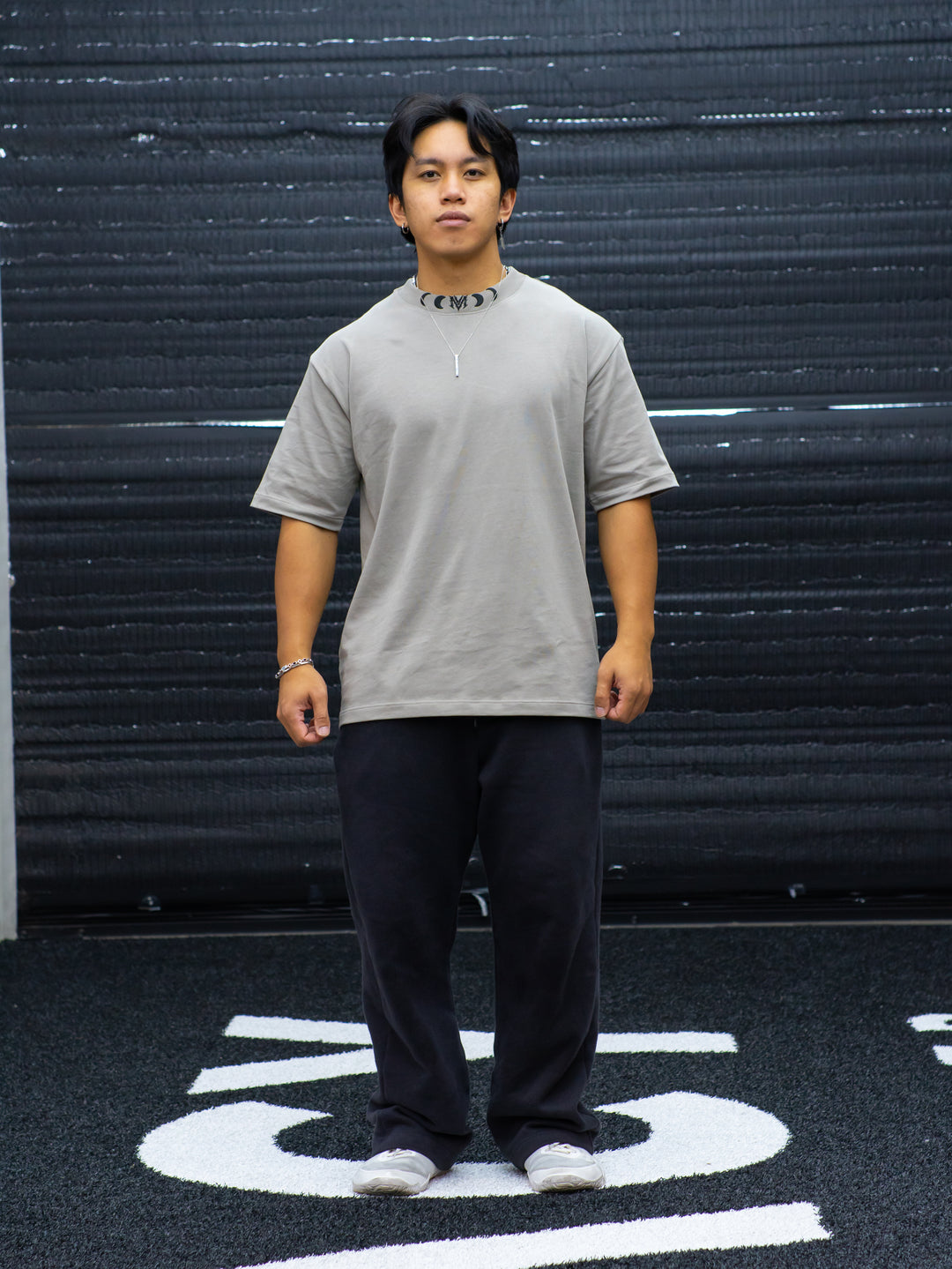 Chase the Night "Premium" Oversized T-Shirt Snakestone